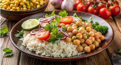 Eating a nutrient-rich diet helps treat brain fog and enrich brain health.